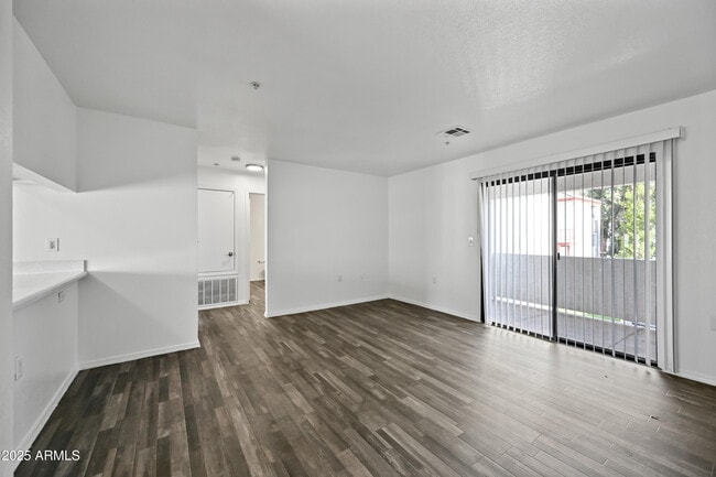 Photo - 3065 N 67th Ave Unit 137
