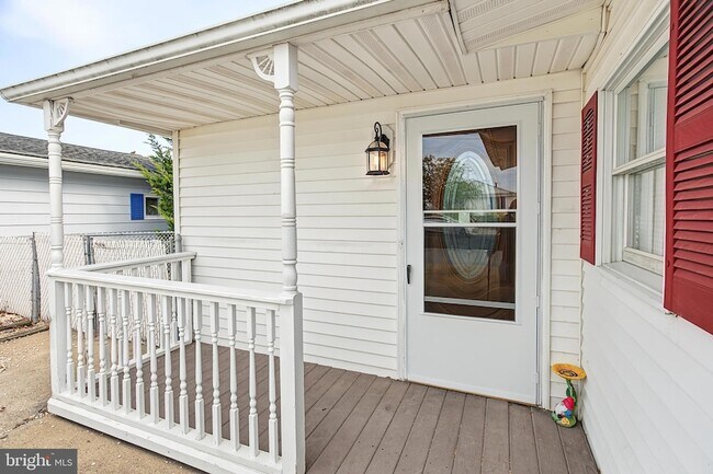 137 E Susquehanna Dr