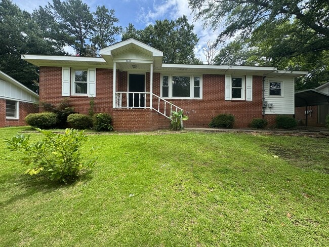 Building Photo - Move in Special!!!! 3/1 Home with bonus room!