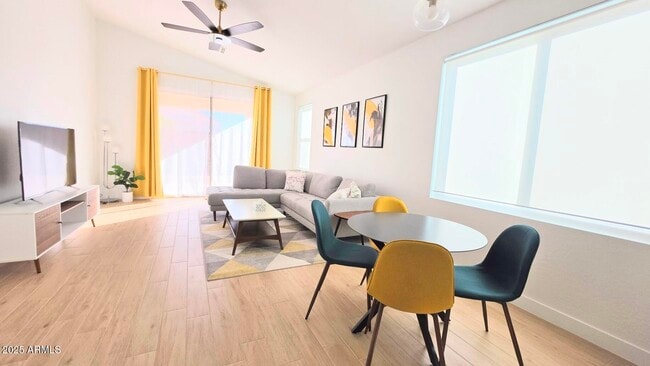 Photo - 843 W Locust Dr.