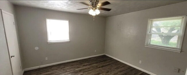 Photo - 4427 31st St