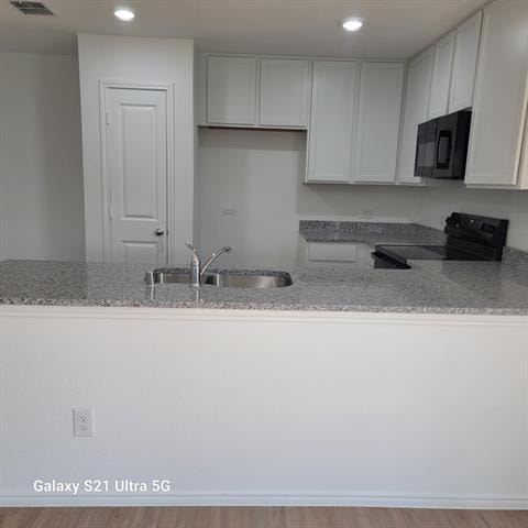 Photo - 318 Mahogany Ln