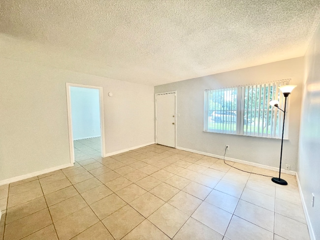 Photo - 1813 Grimke Ave