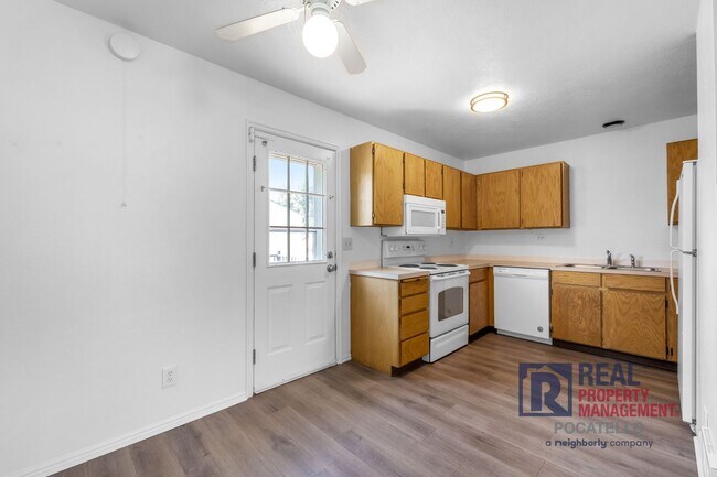 1215 Cottage Ave Unidad B