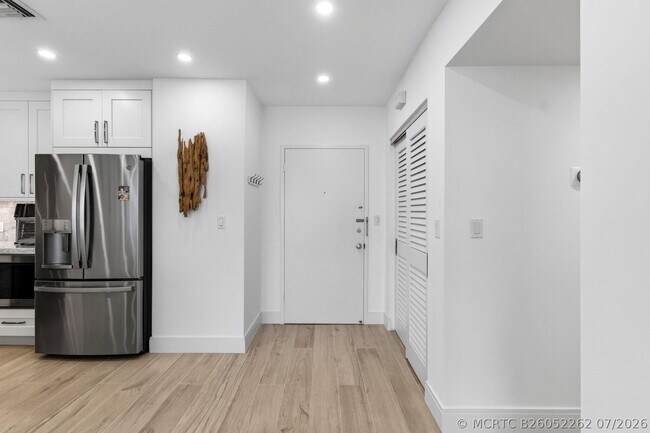 Photo - 120 N Ocean Blvd Unit 203
