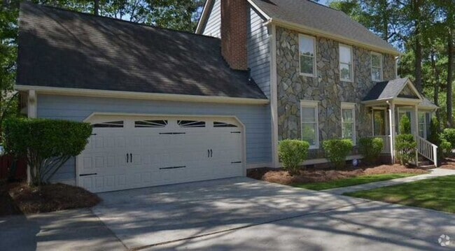Building Photo - 300 Brook Hollow Dr Rental
