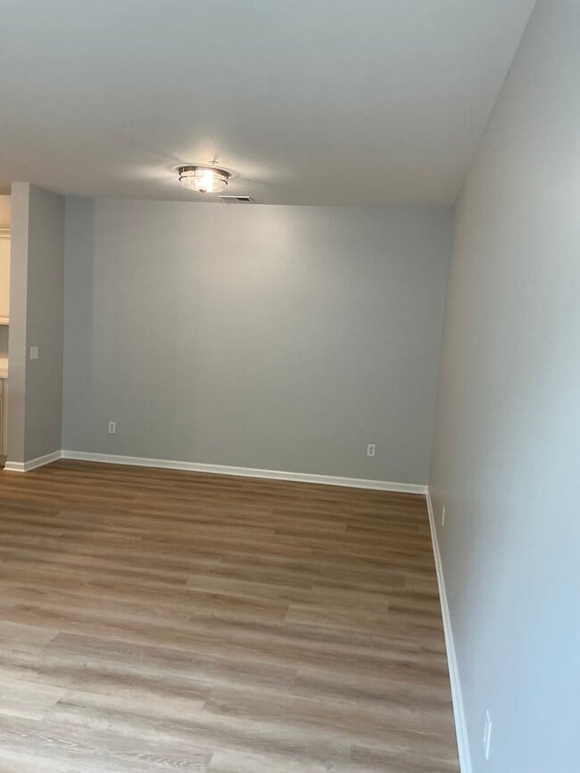 29030 Cullen Dr Unit 29030