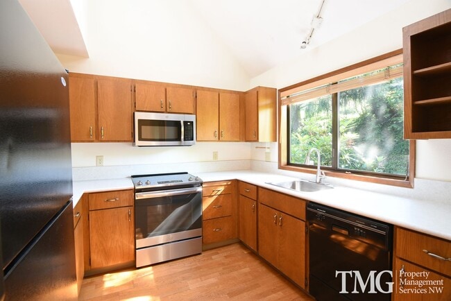Photo - 4075 Jefferson Pkwy