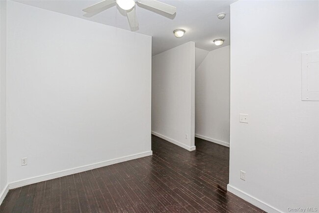 Photo - 221 Howard Ave Unit 1R