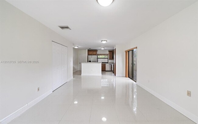 Photo - 11000 SW 112th Ave
