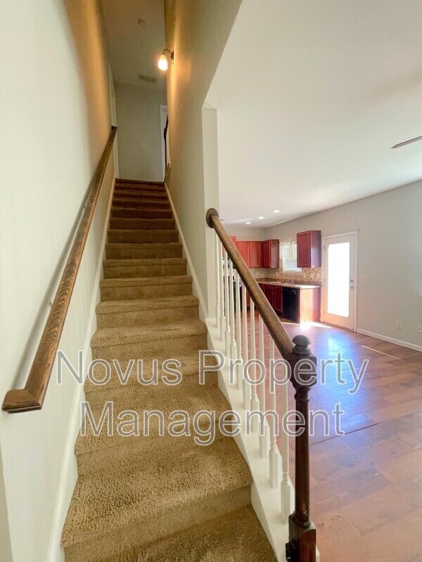 Photo - 149 High Point Way