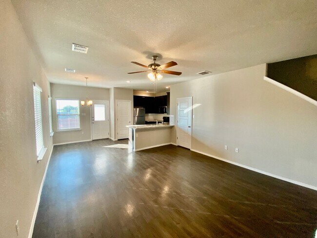 Photo - Luxury Townhome in New Braunfels