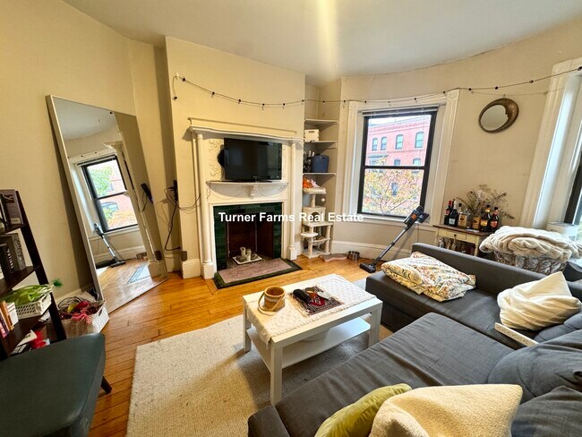 Photo - 614 Columbus Ave