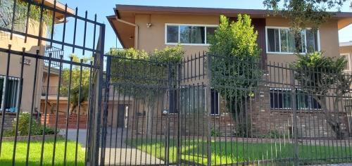 1409 W. Lingan Lane