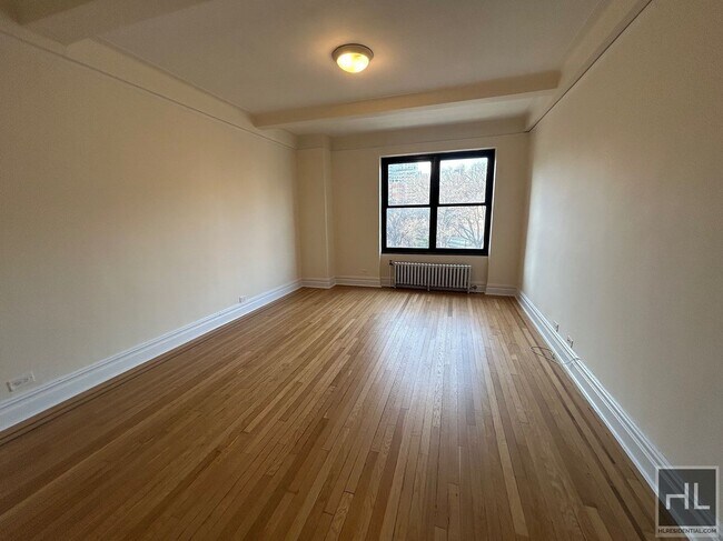Building Photo - SECOND AVENUE Rental