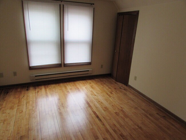 Photo - 1447 Williamson St Apartamento Unidad #2