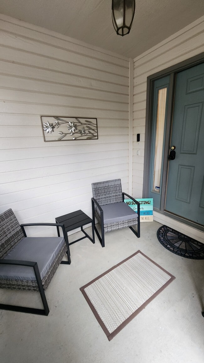 Photo - 371 Cardinal Ave