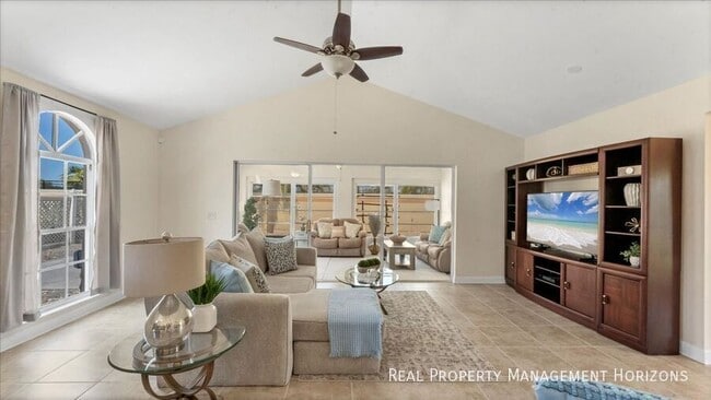 Photo - 3613 57th Ave Dr W