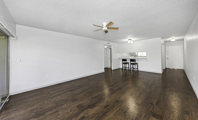 Photo - 621 99th Ave N Unit 102