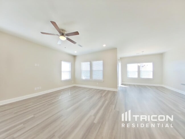 Photo - 1209 Dutch peak