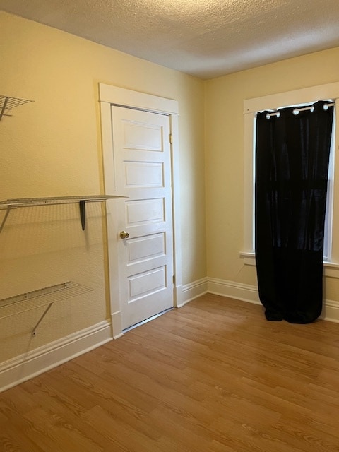 Building Photo - 623 Riehl St