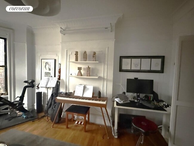 Photo - 1211 8th Ave