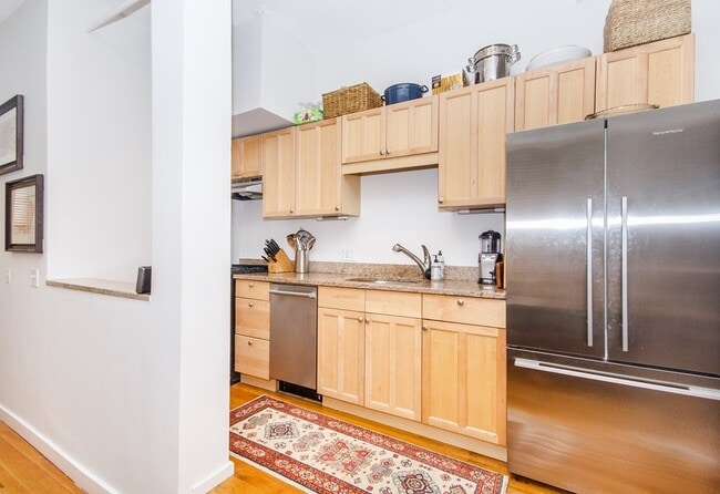 29 Fayette St Unit 1-2