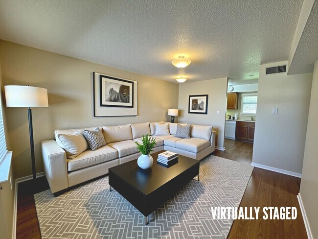 Photo - 4808 Rainbow Cir Unidad # 3