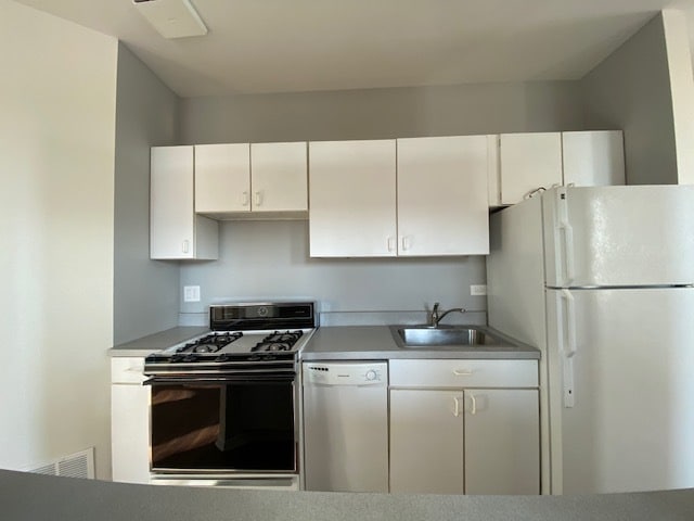 Photo - 1461 W Fullerton Ave Unit 2REAR