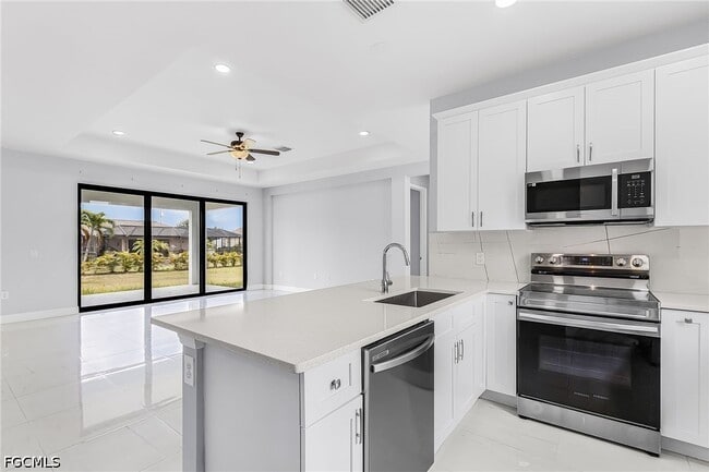 Photo - 2427 Tropicana Parkway W