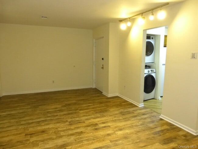 Photo - 715 Kennedy Dr