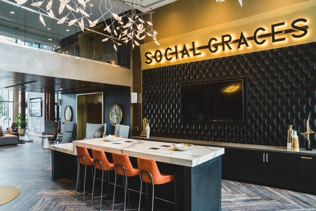 Ample common area space with complimentary high-speed Wi-Fi