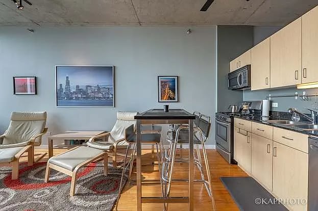 Photo - 1720 S Michigan Ave Unidad 3106