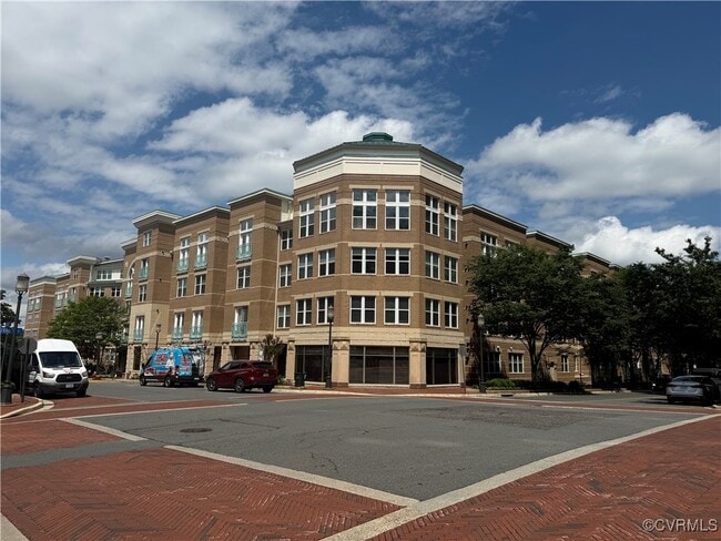 Photo - 12000 Market St Townhome