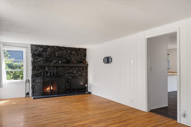 Photo - 2232 148th St SW