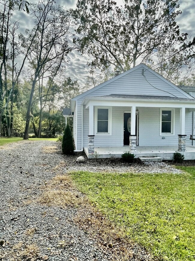 Photo - 227 Tyree Cir