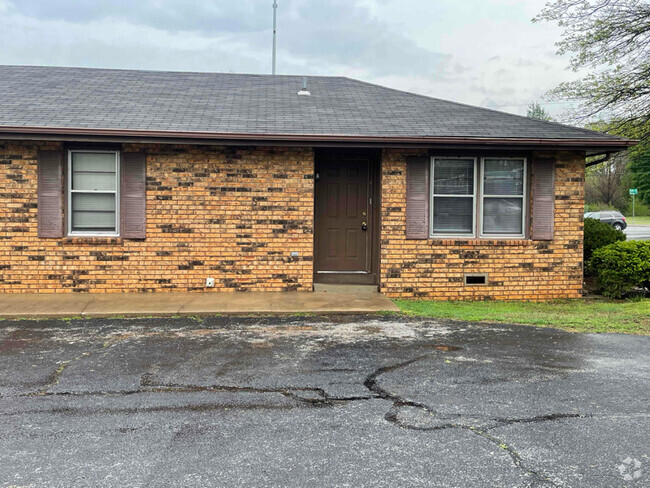 Building Photo - 1009 S Kansas Ave Unit A Rental