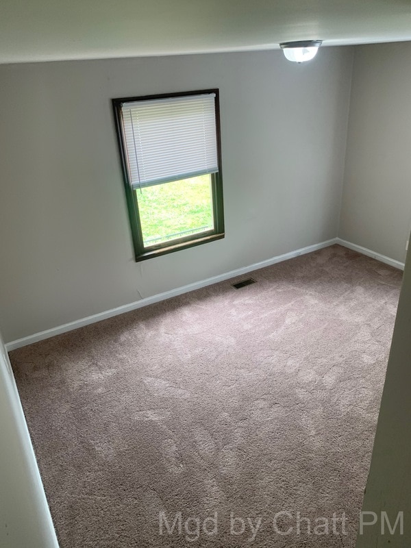 Photo - 805 Carden Ave