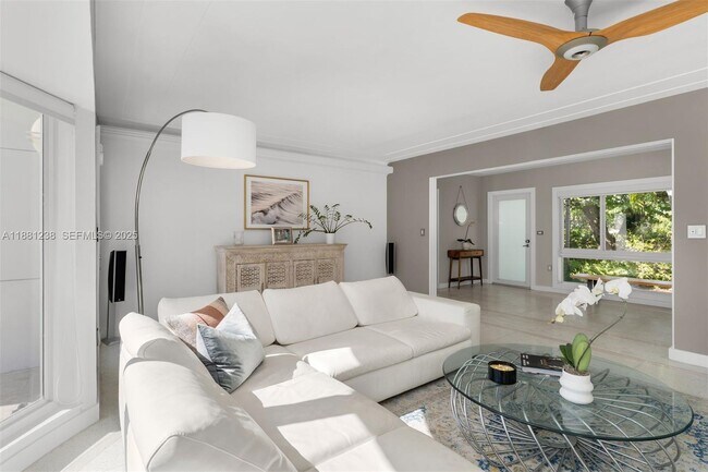 Photo - 7901 Noremac Ave