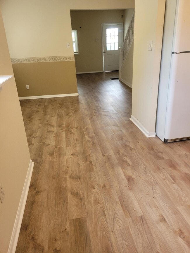 Photo - 302 Delaware Ave