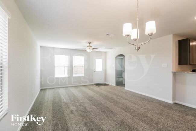 25582 Roy Rogers Rd