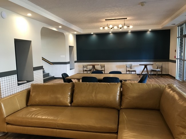 Vestíbulo - Walnut Crossings