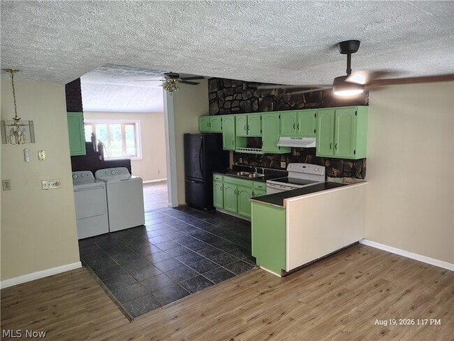 Photo - 2822 Red Gate Ln