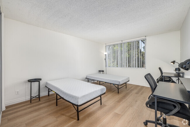 2BR, 2BA -unit 335-950 SF - Second Bedroom
