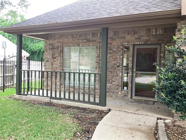 Photo - 222 San Jacinto Ct