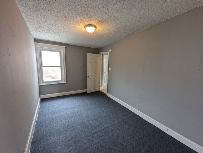 Photo - Lovely Home - Hunting Park