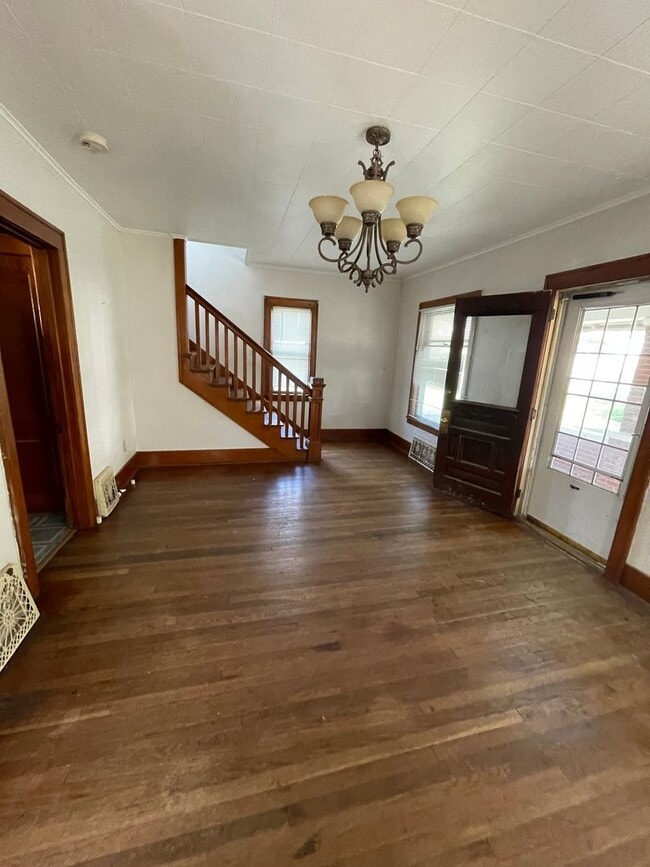 Photo - 3 Bedroom, 2 Bathroom House Located in Sta...