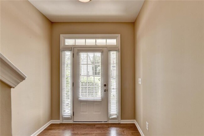 Photo - 5740 Crestwick Wy