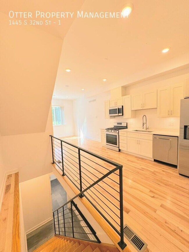 Photo - 1445 S 32nd St Unit 1