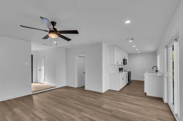 Photo - 817 N Shore Dr